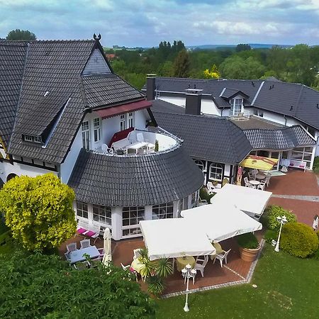 Hotel Kastanienhof Bad Münder am Deister Esterno foto